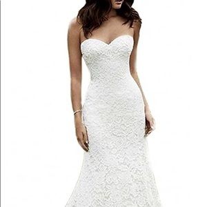 Beautiful white strapless wedding bridal dress